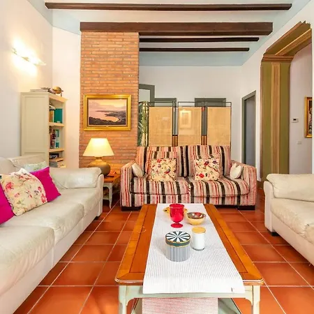 Centro Palafrugell, Casa Con Piscina Y Solárium Casa de férias *